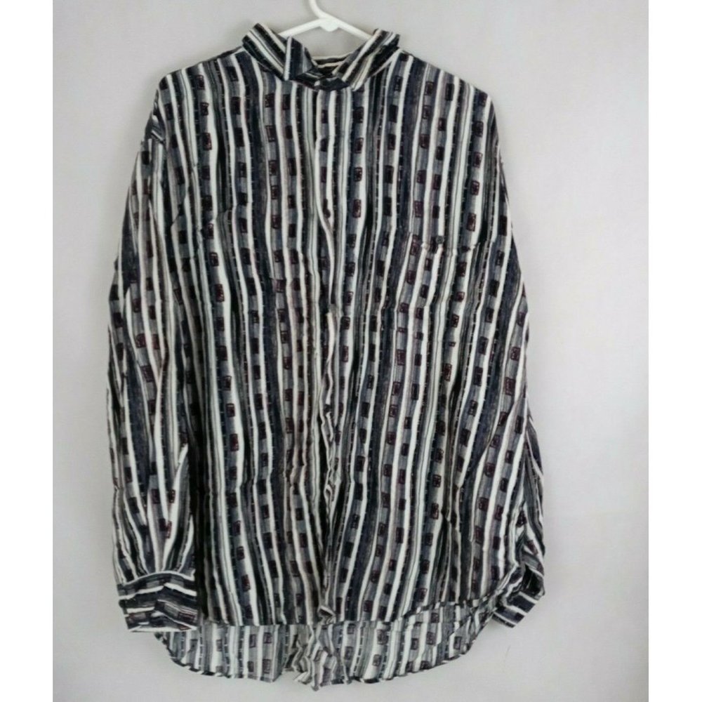 Roundtree & Yorke Women's Black & White Striped Blouse Size 2XL